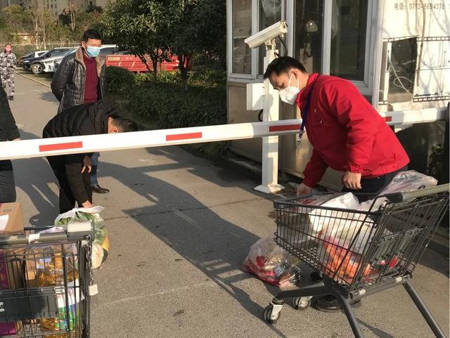 黄1.jpg